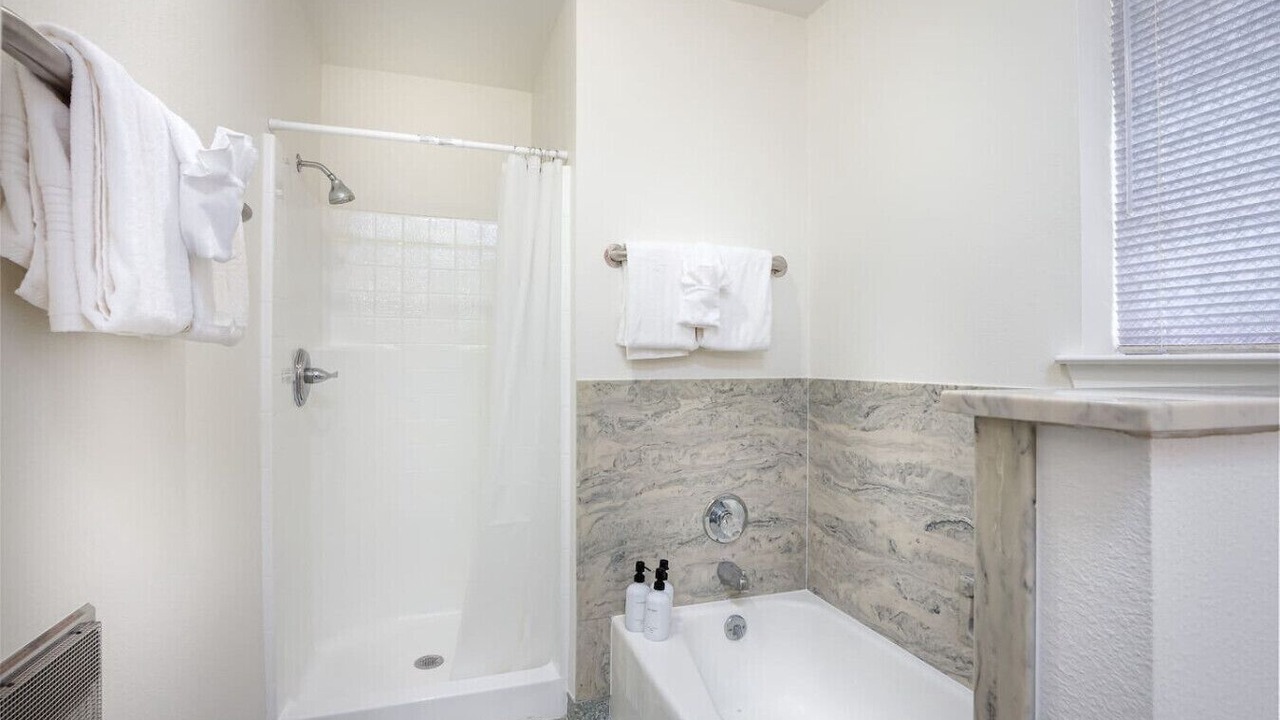 Photo of Bathroom in Kaweah