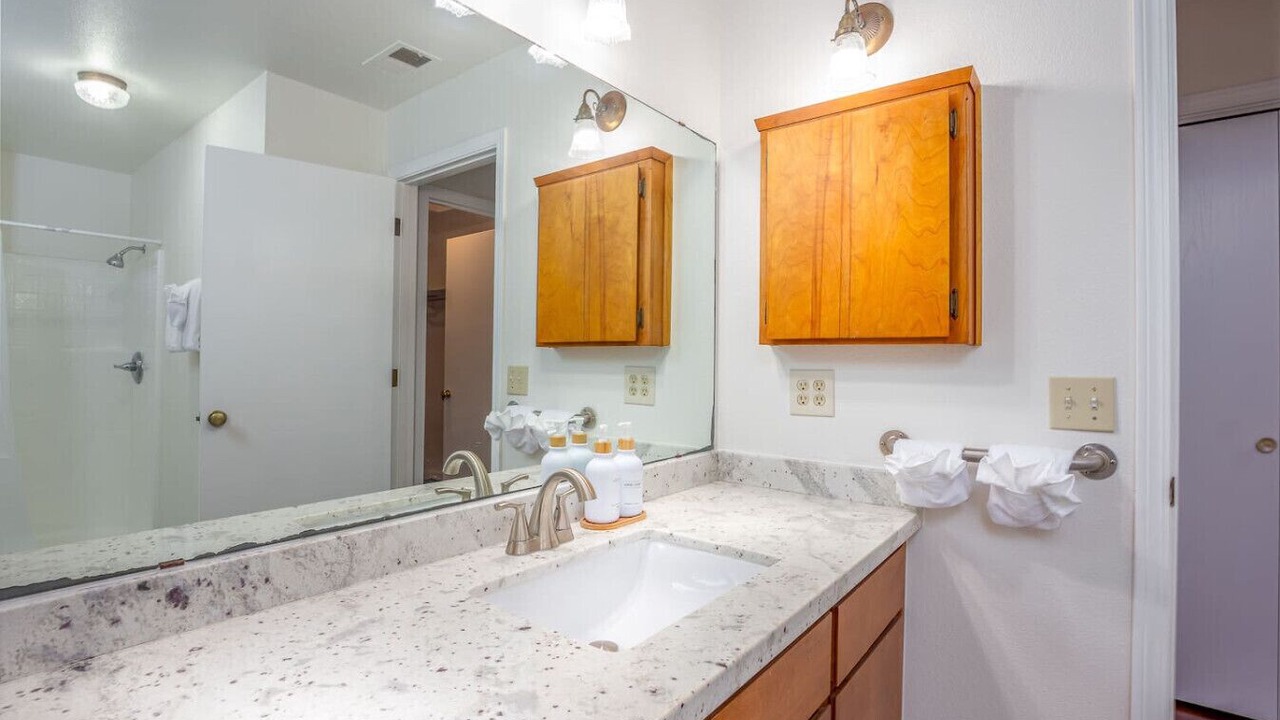 Photo of Bathroom in Kaweah