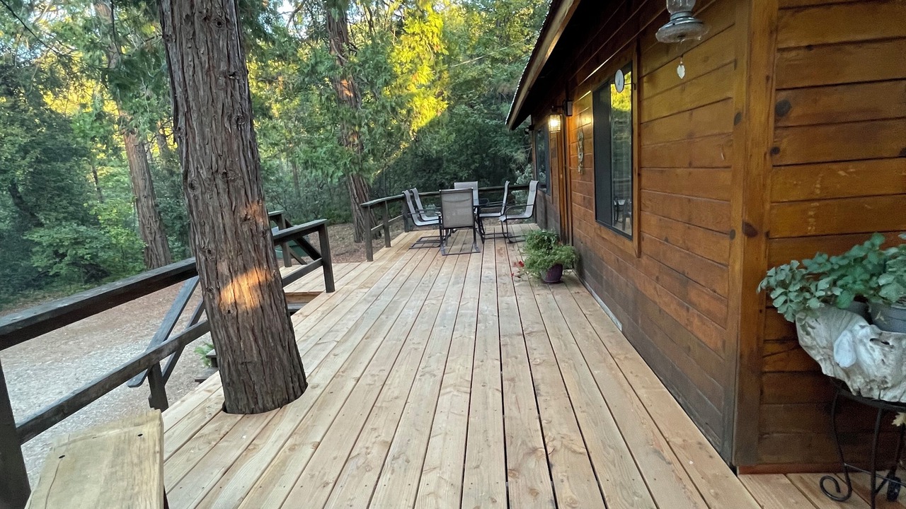 Photo of Patio Balcony in Oakhurst