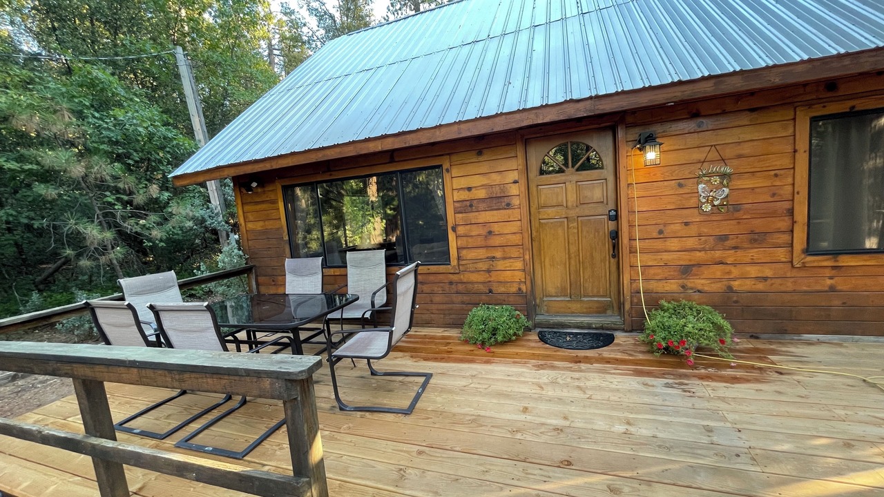 Photo of Outdoor in Oakhurst