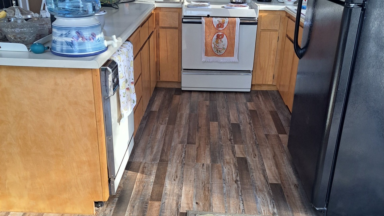 Photo of Kitchen in Phoenix Lake-Cedar Ridge