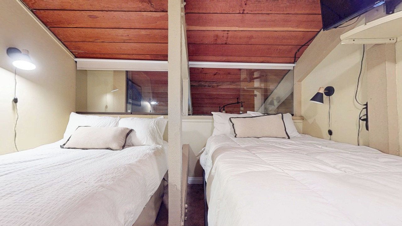 Photo of Bedroom in Majestic Pines