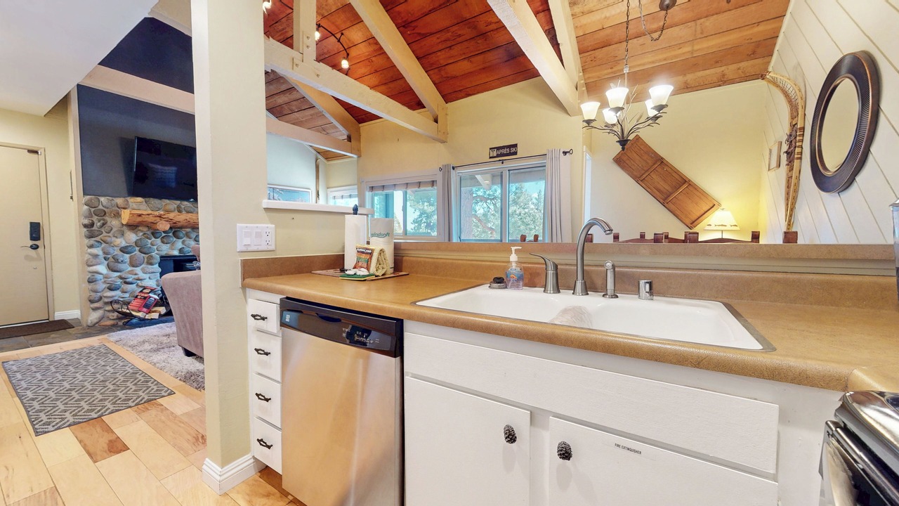 Photo of Kitchen in Majestic Pines