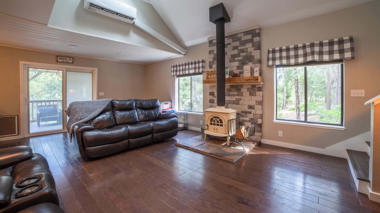 Photo of Livingroom in Sierra Village