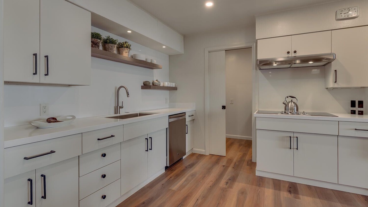 Photo of Kitchen in Tahoma