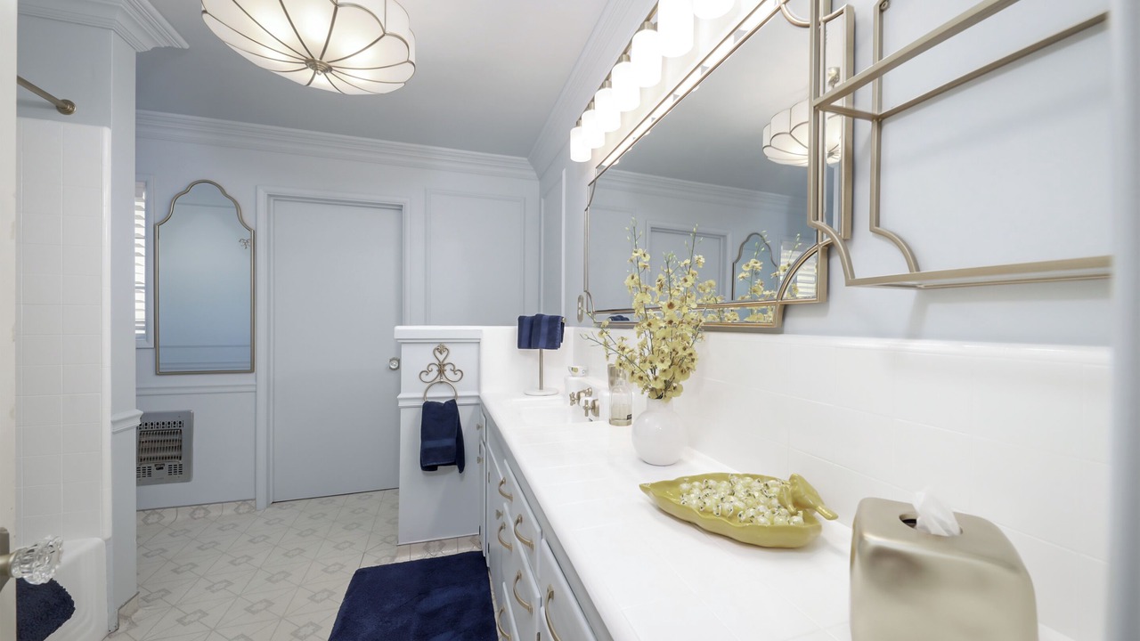 Photo of Bathroom in Bakersfield