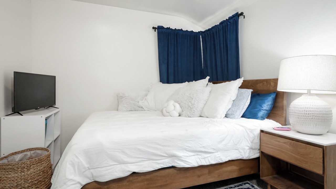 Photo of Bedroom in Bakersfield