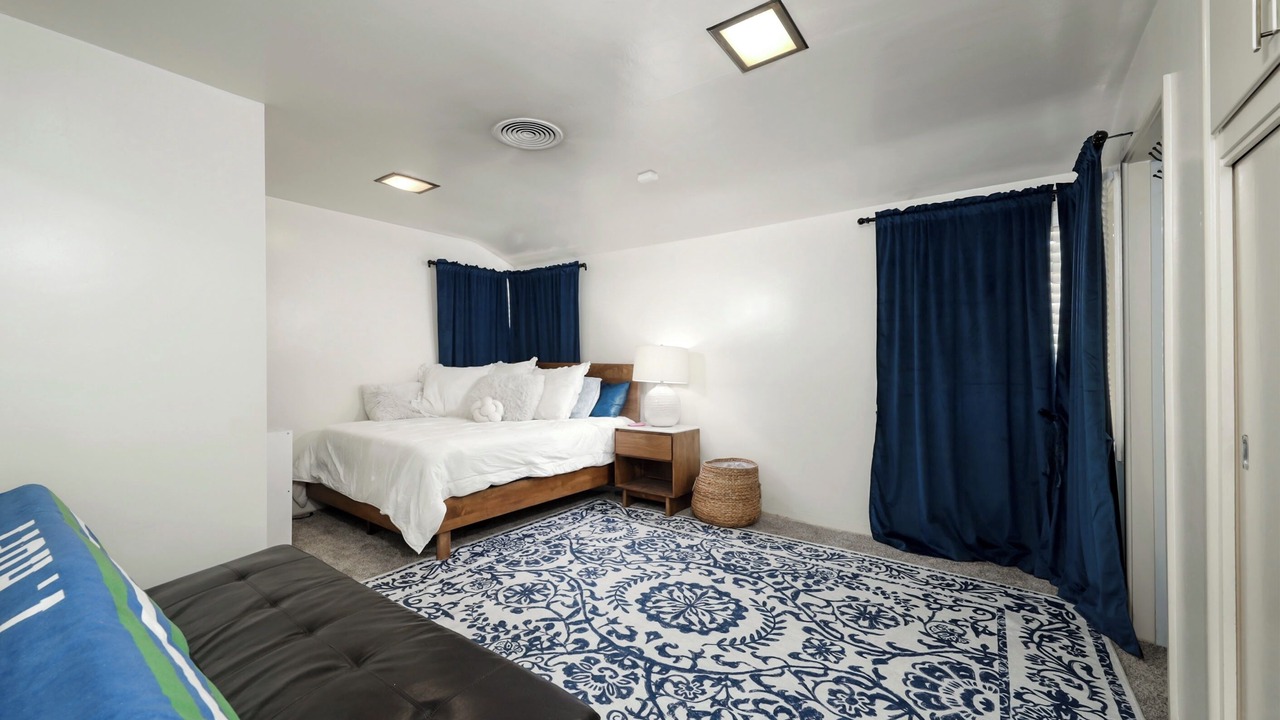 Photo of Bedroom in Bakersfield