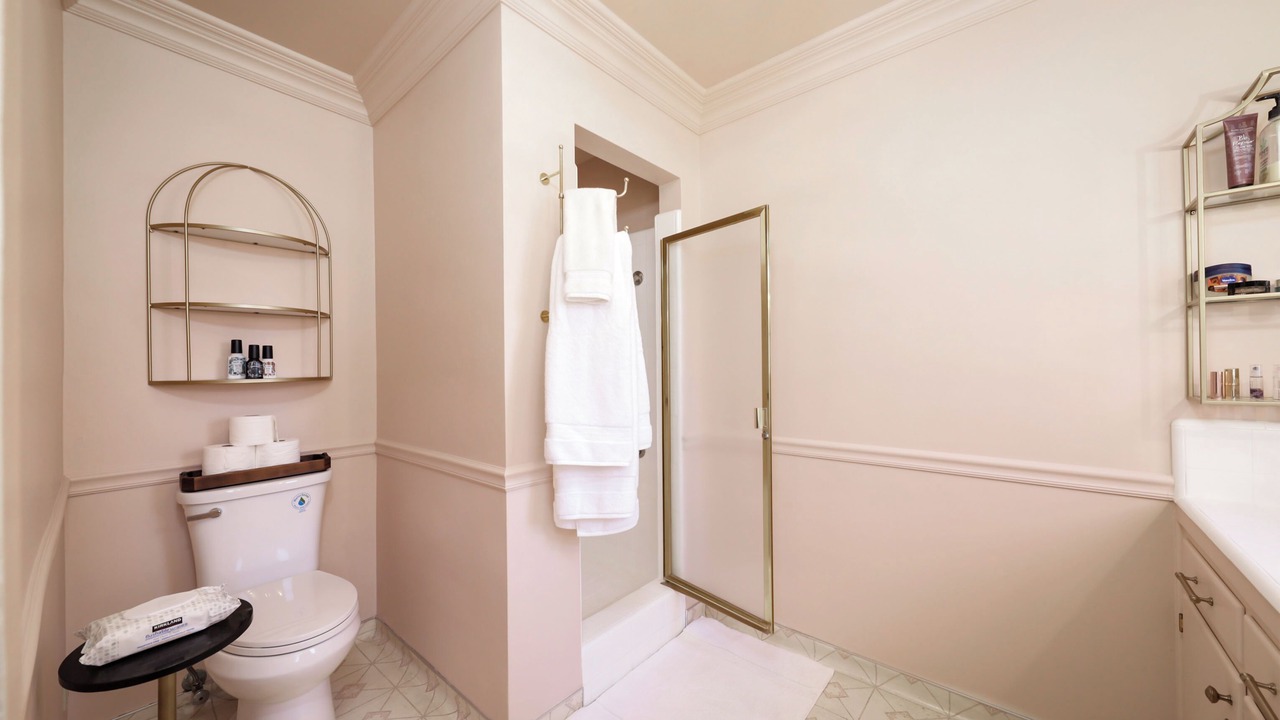 Photo of Bathroom in Bakersfield