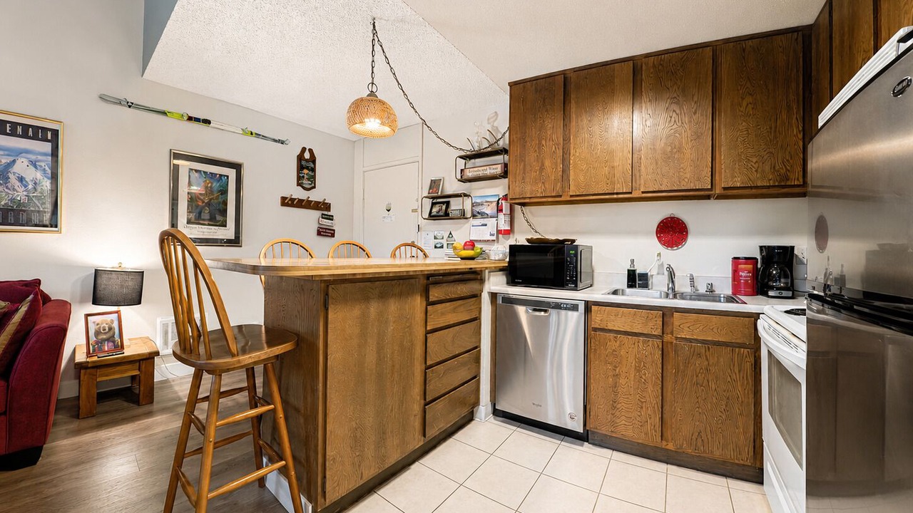Photo of Kitchen in Mammoth Lakes