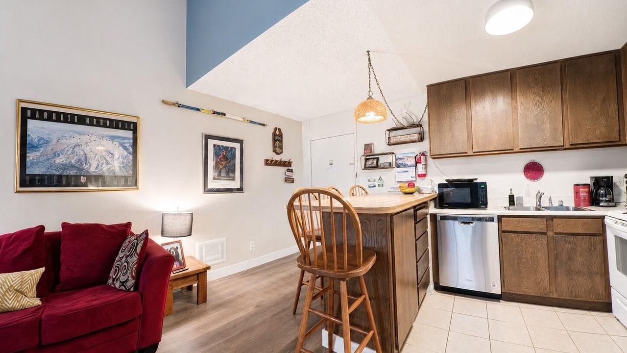 Photo of Kitchen in Mammoth Lakes
