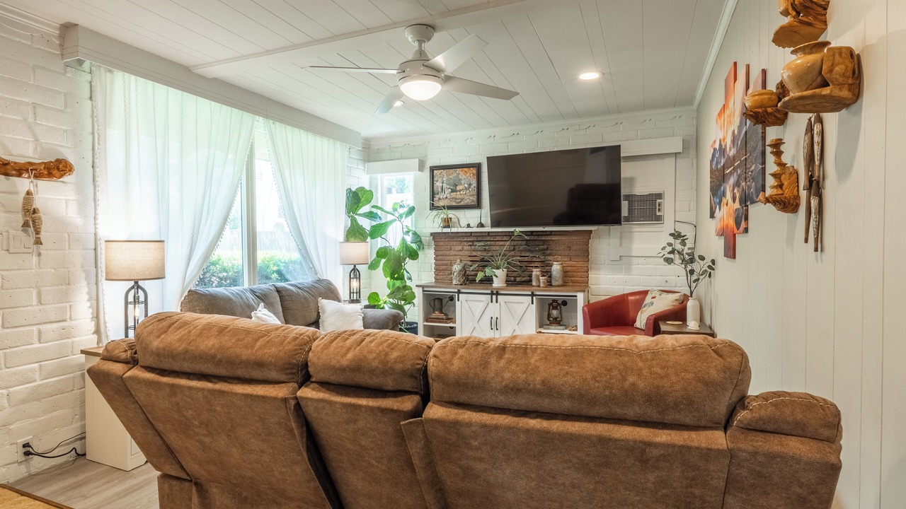 Photo of Livingroom in Bishop