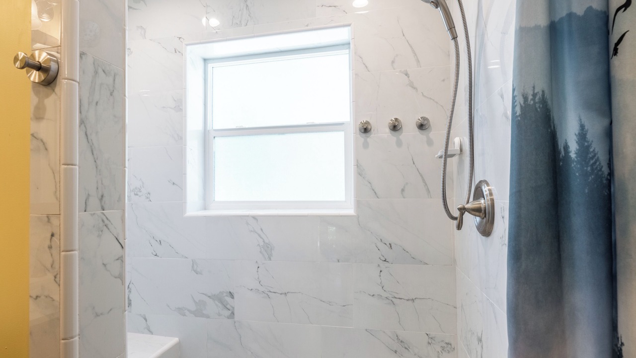 Photo of Bathroom in Bishop