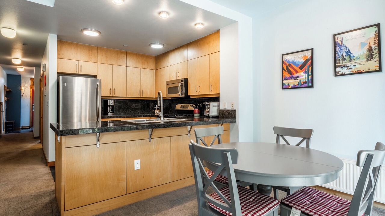 Photo of Kitchen in Mammoth Lakes