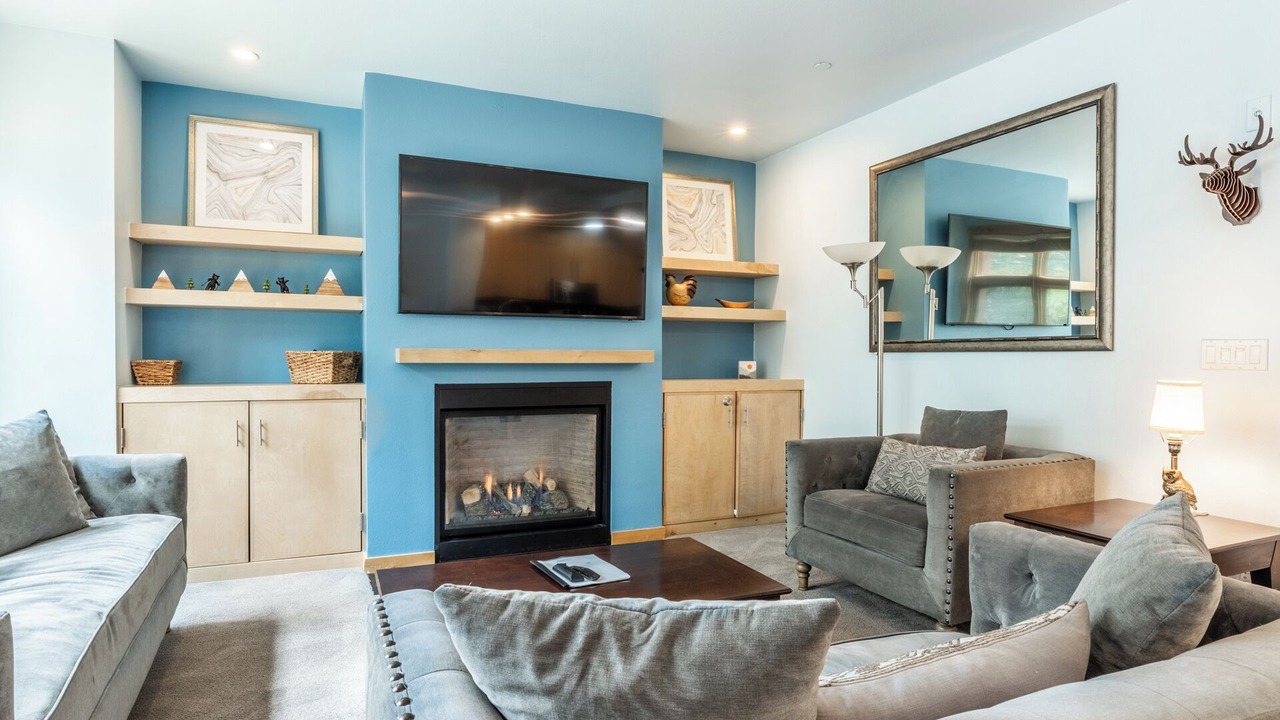 Photo of Livingroom in Mammoth Lakes