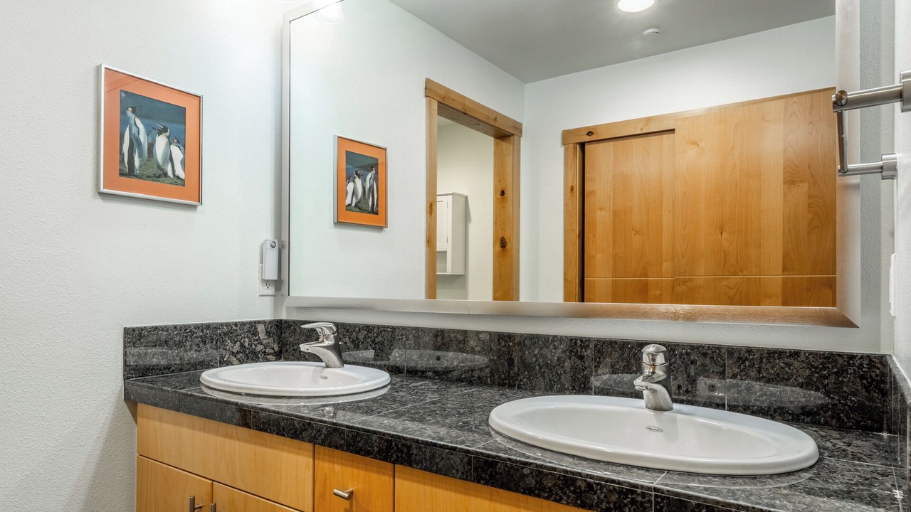 Photo of Bathroom in Mammoth Lakes