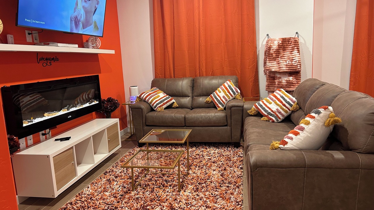 Photo of Livingroom in Pumpkin Center