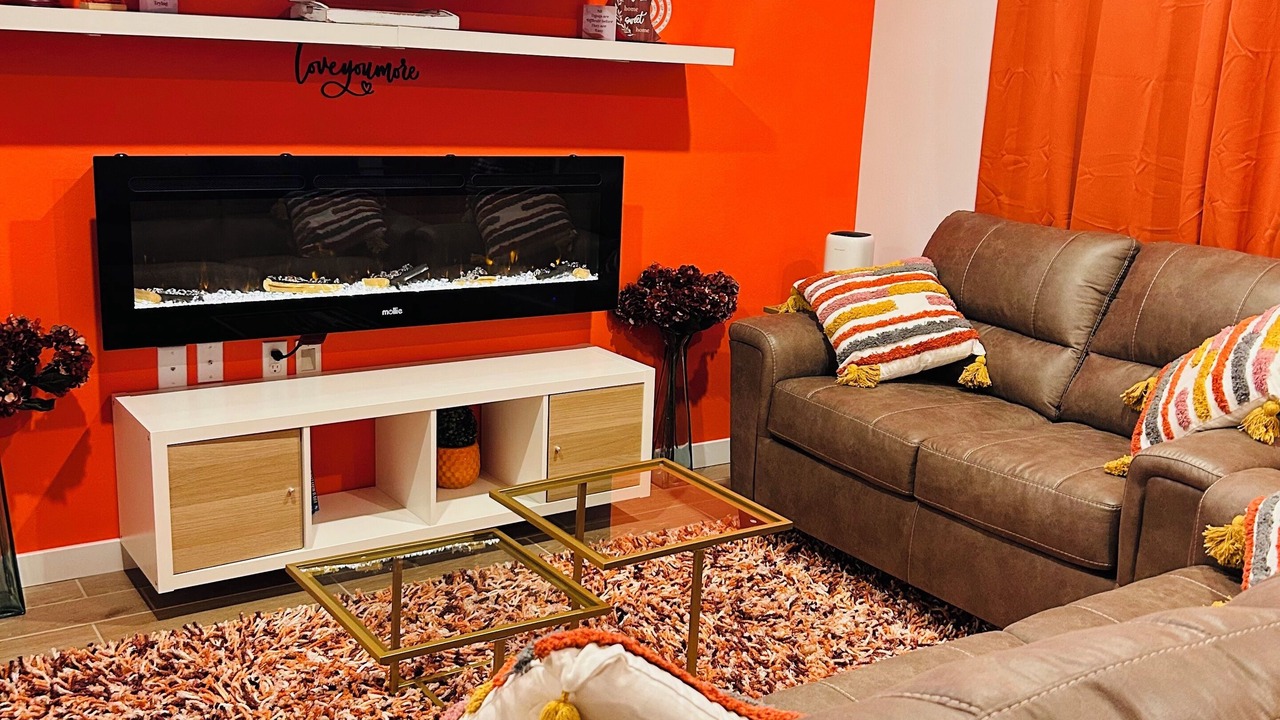 Photo of Livingroom in Pumpkin Center
