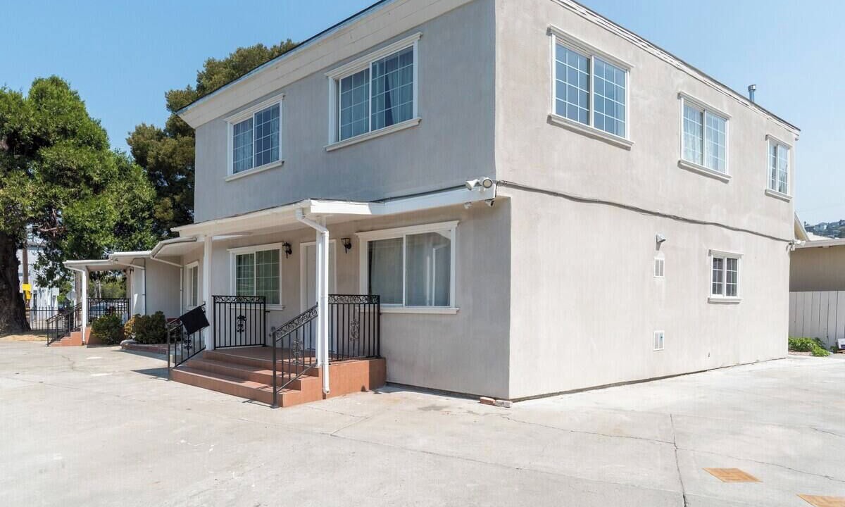 Photo of Outdoor in Oakland