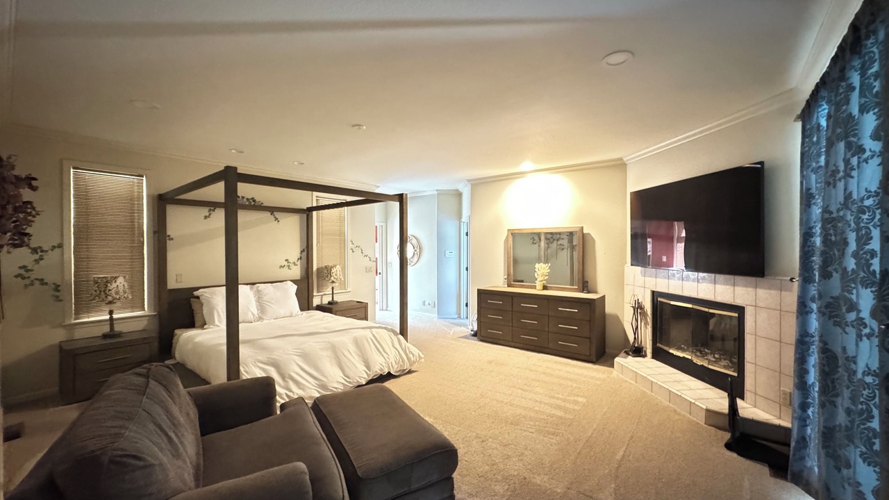 Photo of Bedroom in Squaw Valley