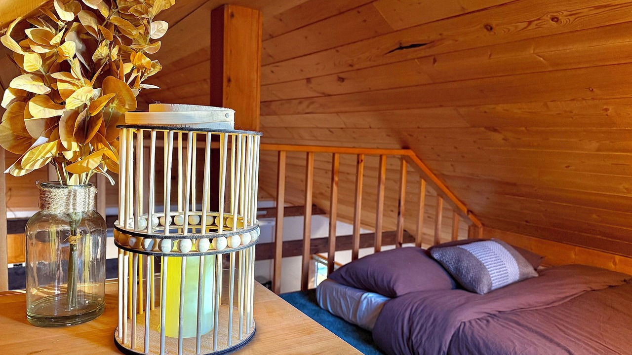 Photo of Bedroom in Inyokern