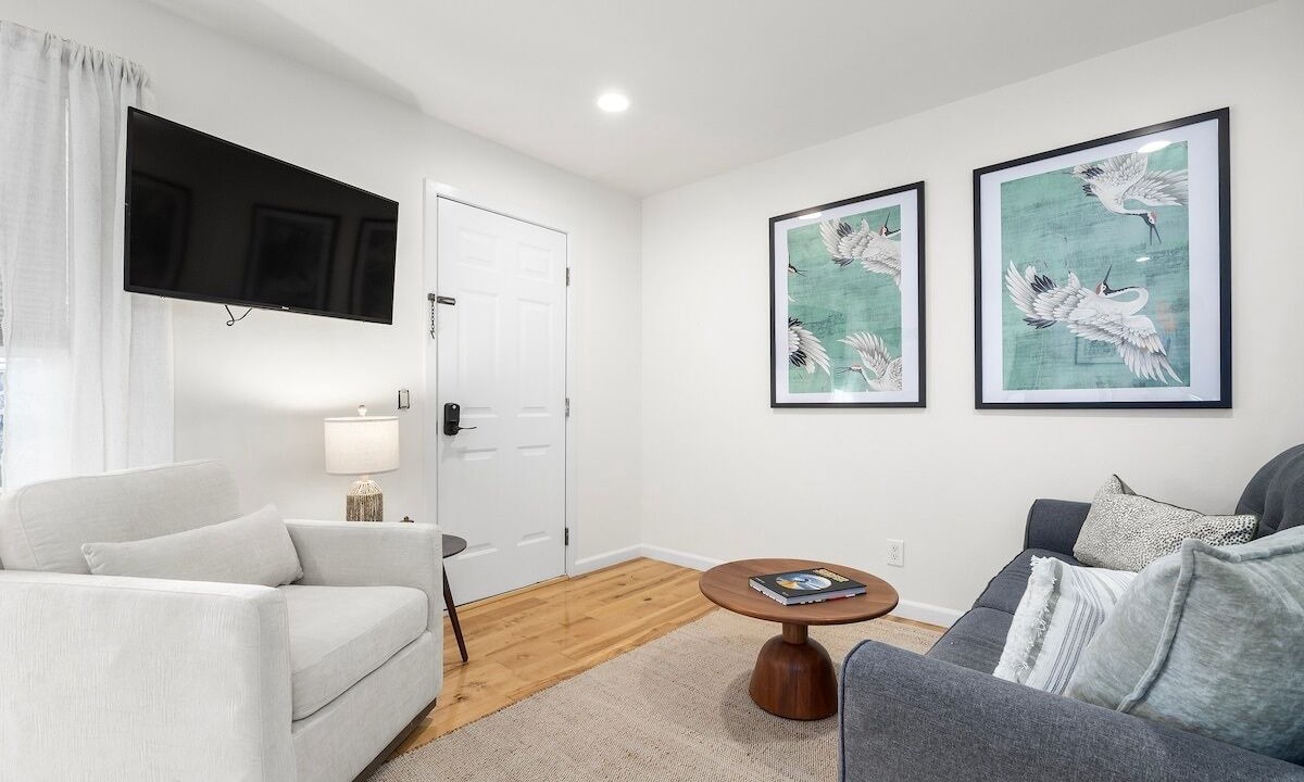 Photo of Livingroom in Eastside Santa Cruz