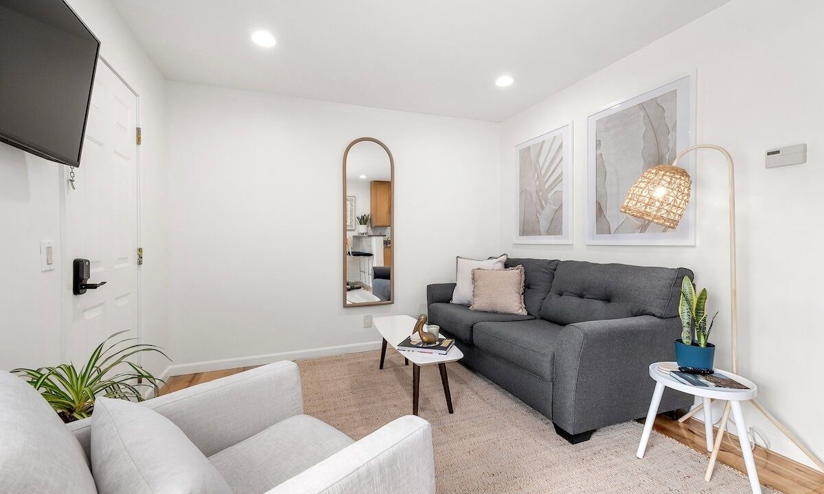 Photo of Livingroom in Eastside Santa Cruz