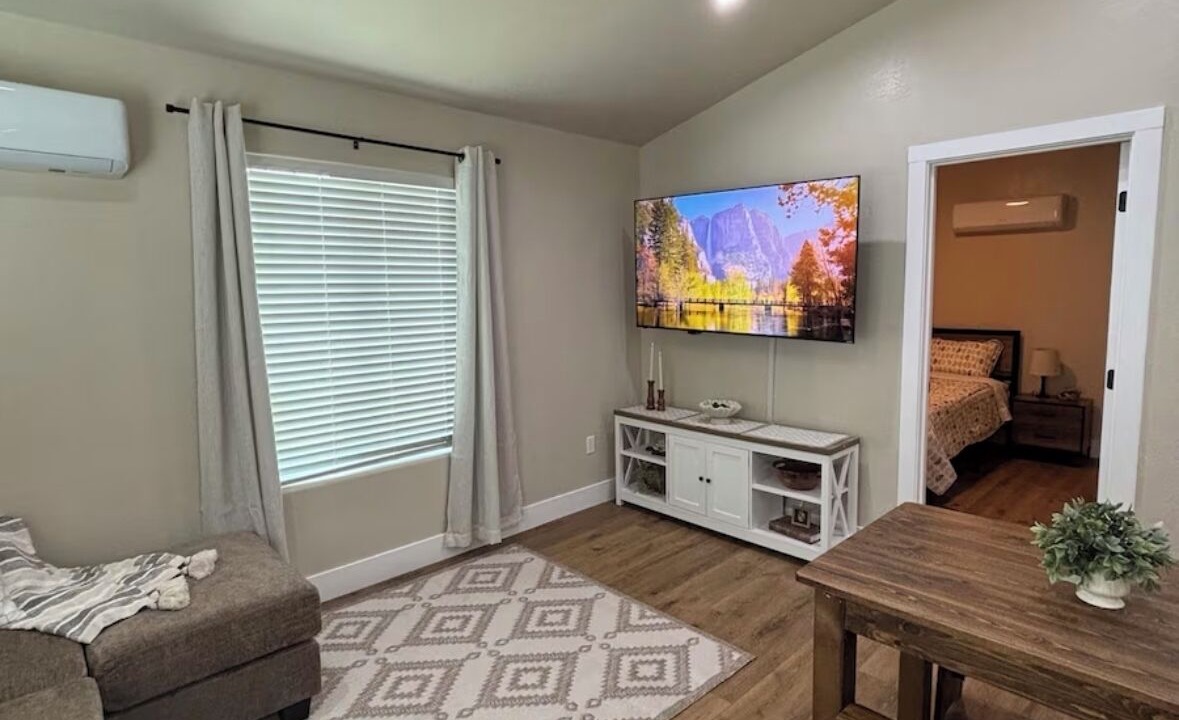 Photo of Livingroom in Raisin