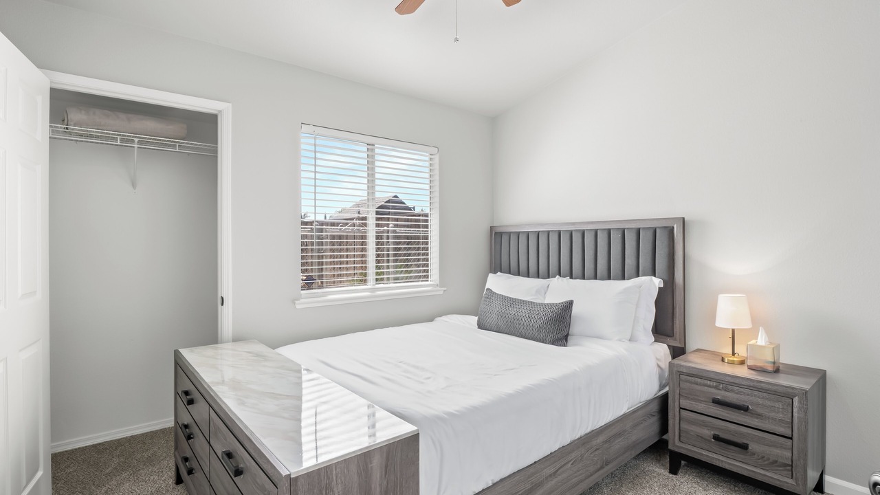 Photo of Bedroom in Sierra Sky Park