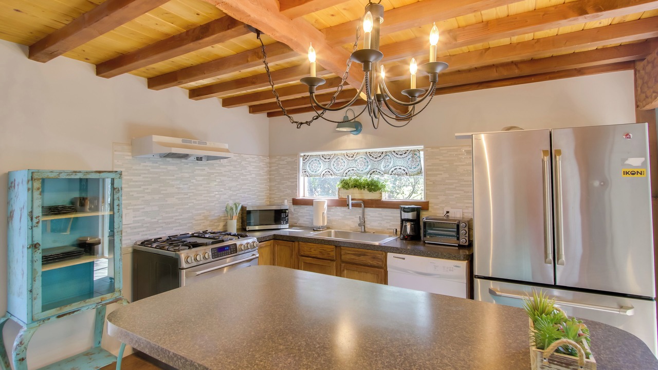 Photo of Kitchen in Kernville