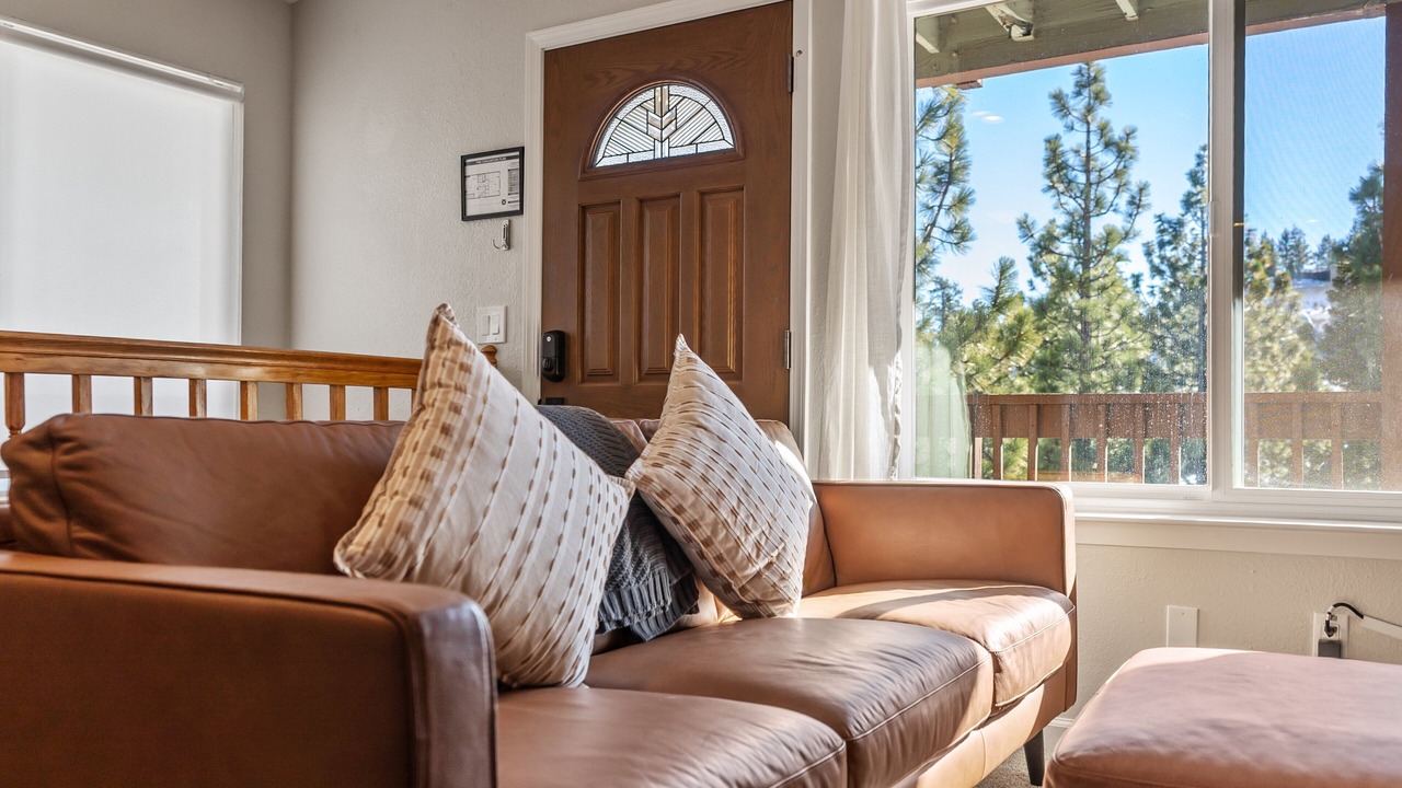 Photo of Livingroom in Tahoe Village