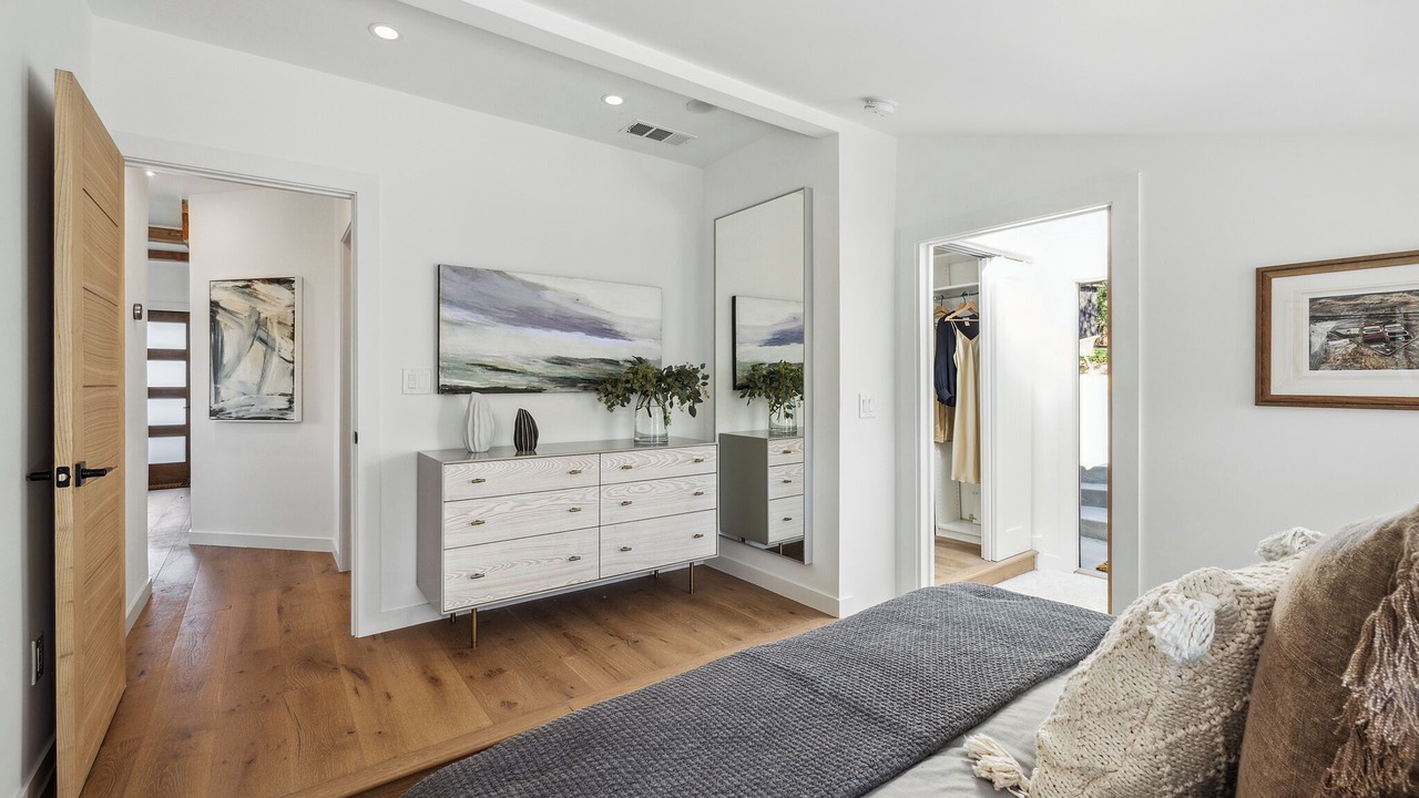 Photo of Bedroom in Upper Rockridge