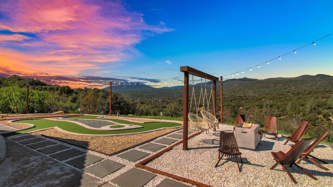 Photo of Outdoor in Oakhurst