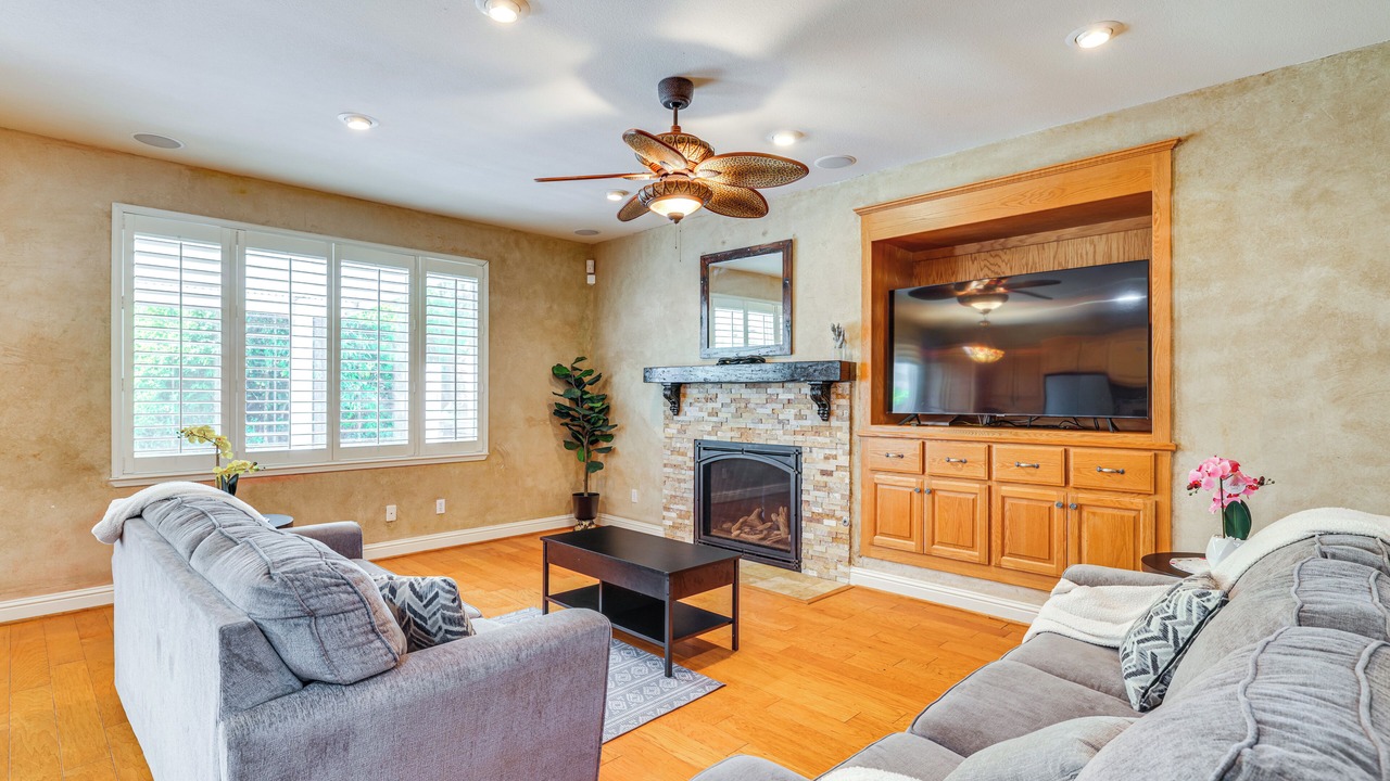 Photo of Livingroom in Modesto
