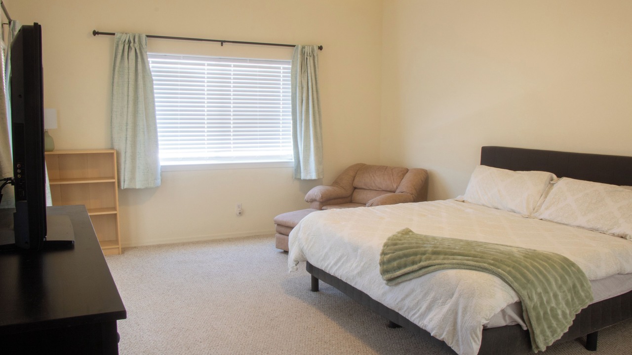 Photo of Bedroom in Sunridge Estates