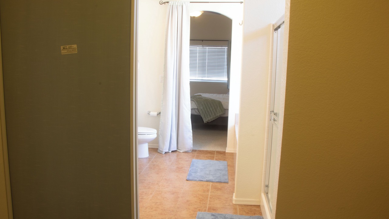Photo of Bathroom in Sunridge Estates