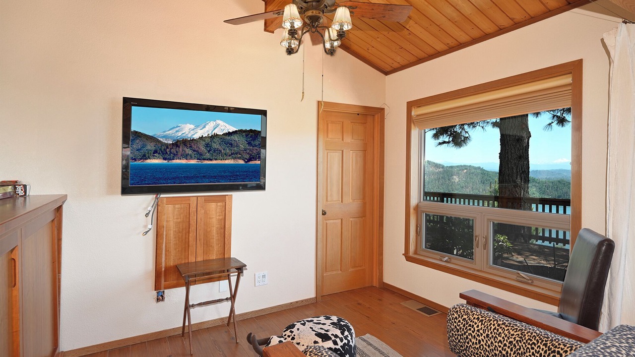 Photo of Livingroom in Lakehead