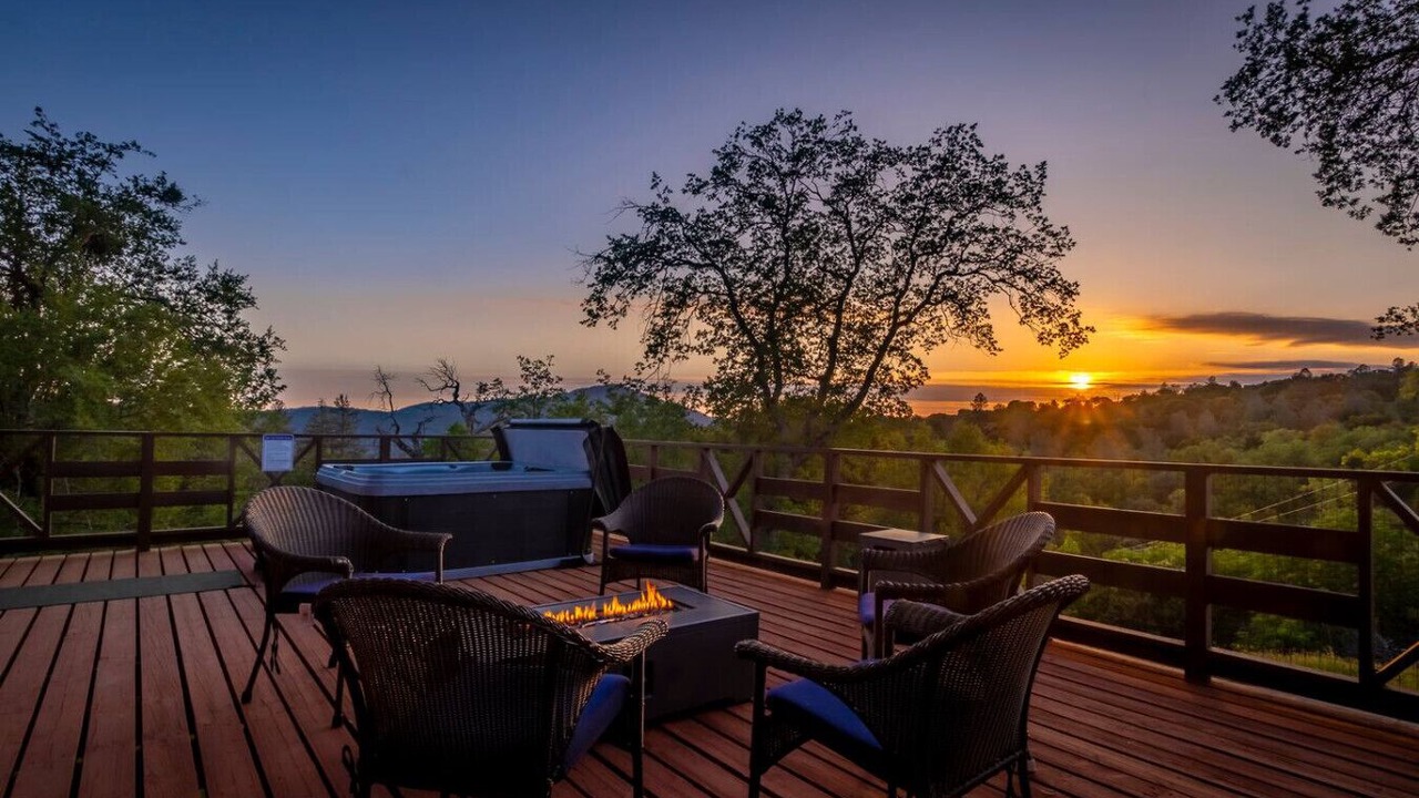 Photo of Patio Balcony in Oakhurst