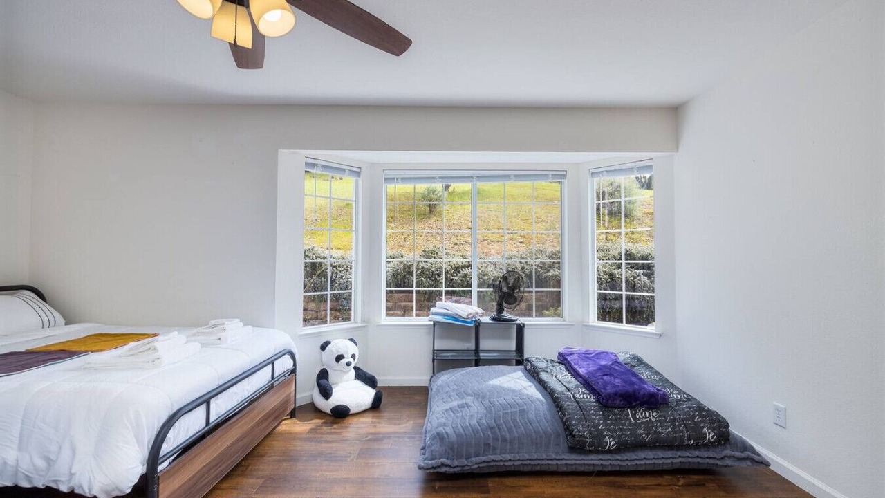 Photo of Bedroom in Coarsegold