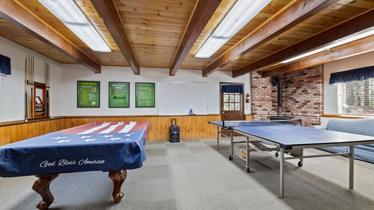 Photo of Livingroom in Cold Springs