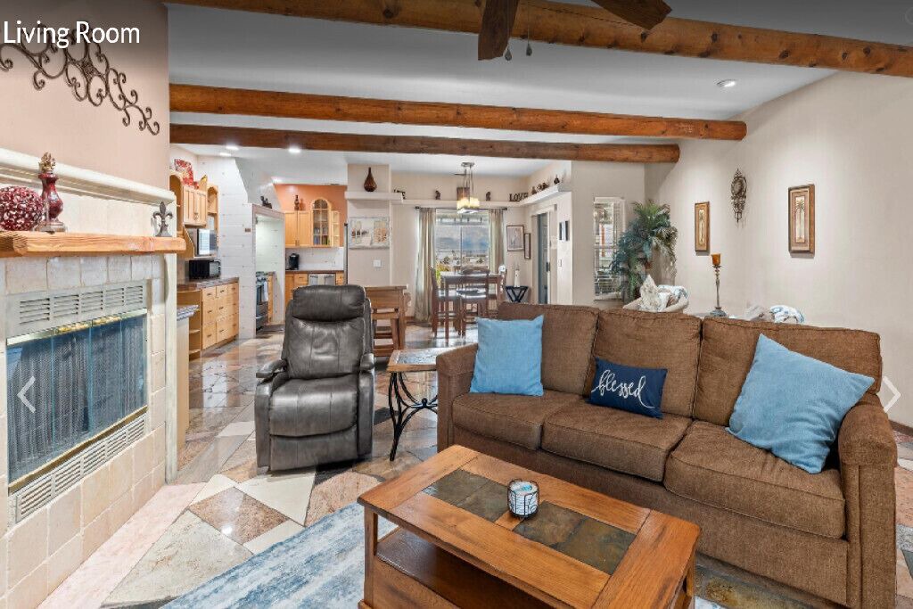 Photo of Livingroom in Lake Havasu City