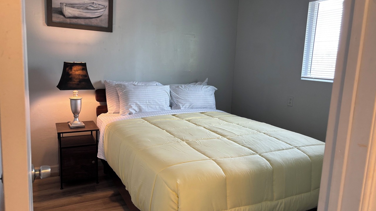 Photo of Bedroom in Woodlake