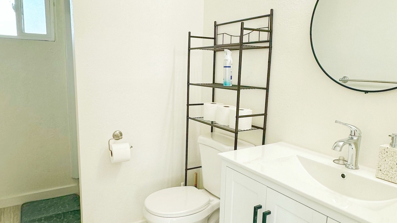 Photo of Bathroom in Woodlake