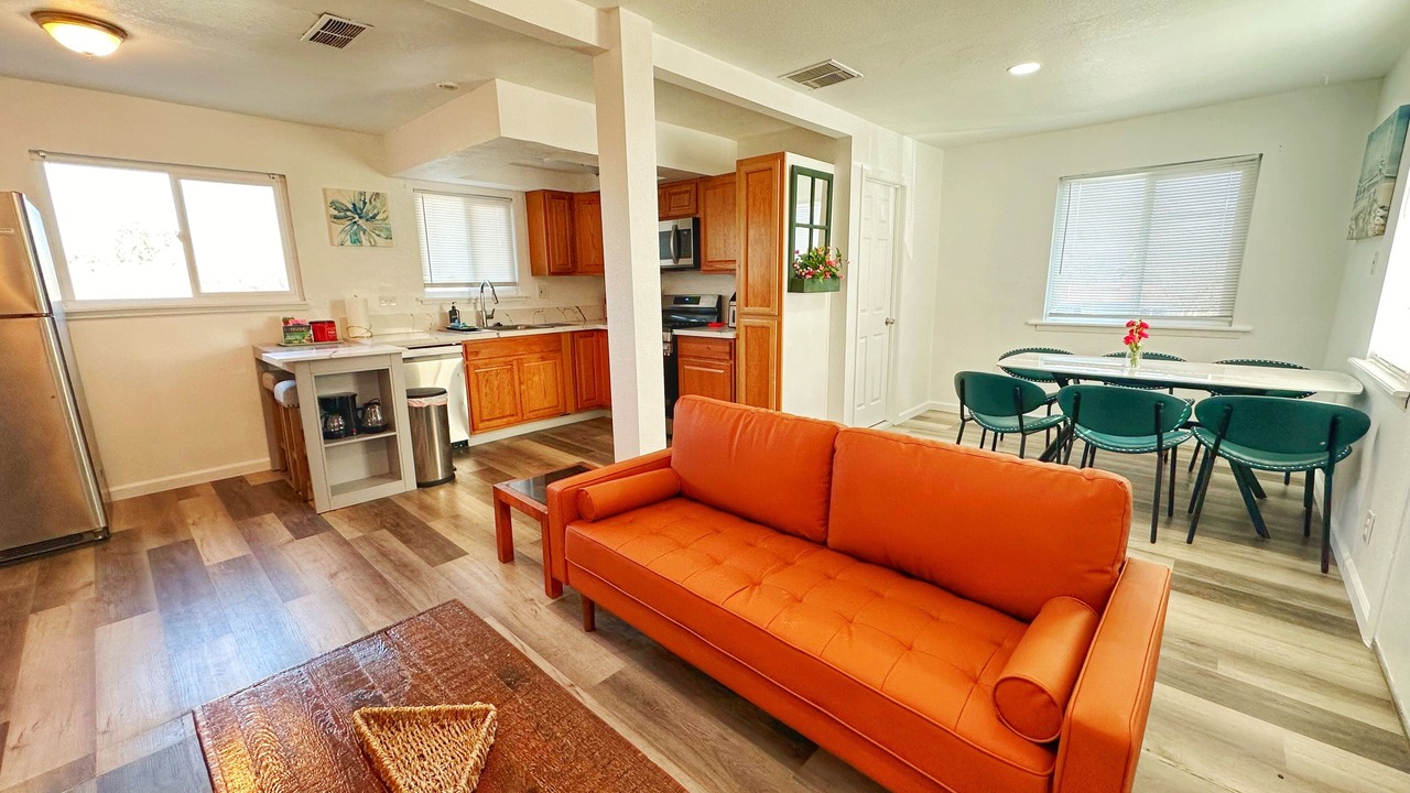 Photo of Livingroom in Woodlake
