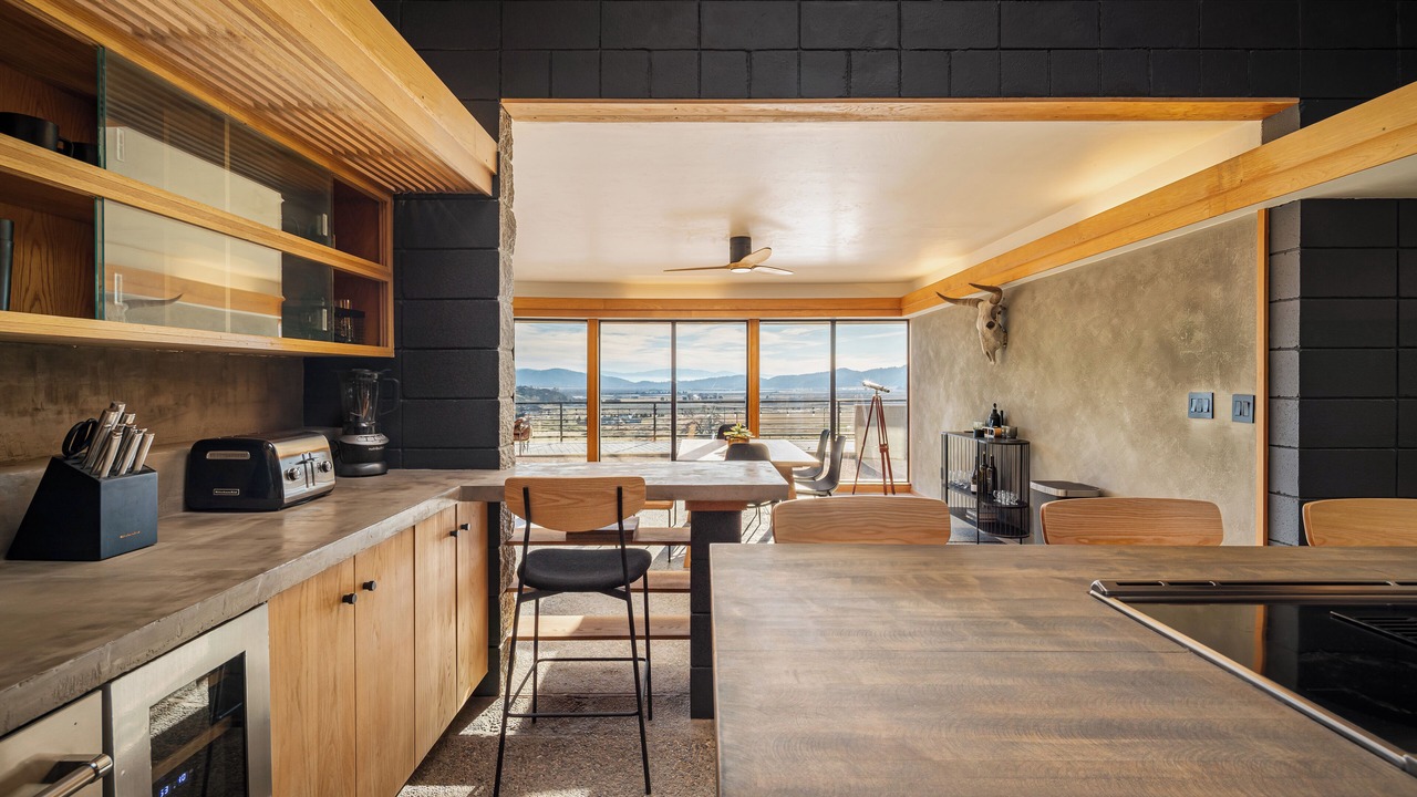 Photo of Kitchen in Tehachapi