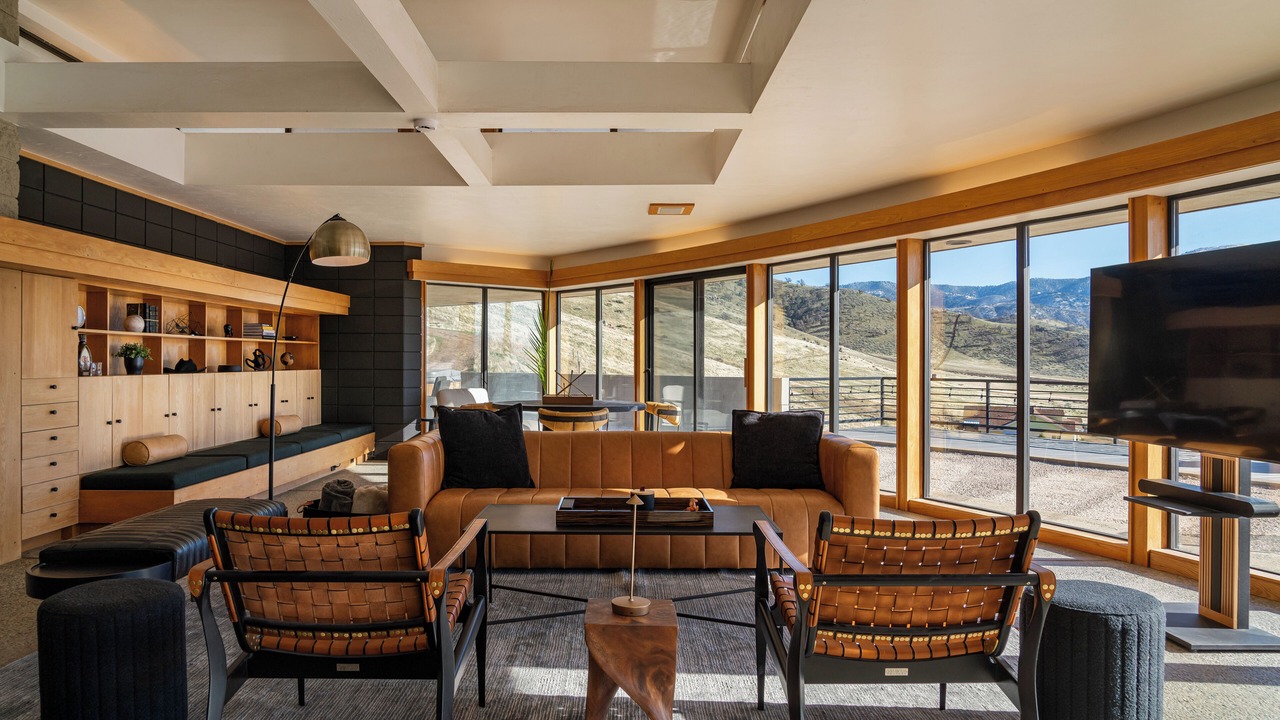 Photo of Livingroom in Tehachapi