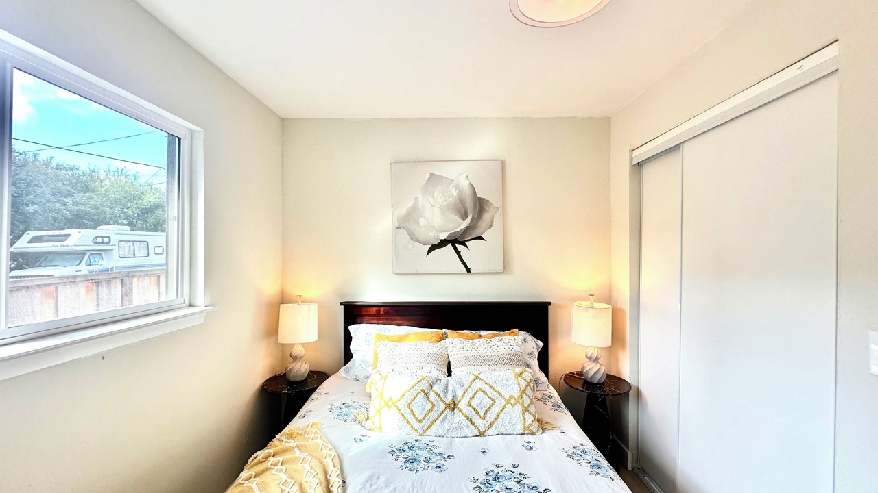 Photo of Bedroom in Rex Manor