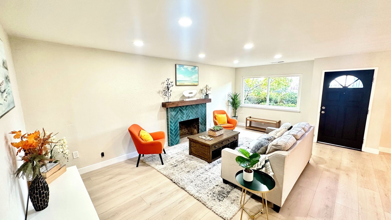 Photo of Livingroom in Rex Manor