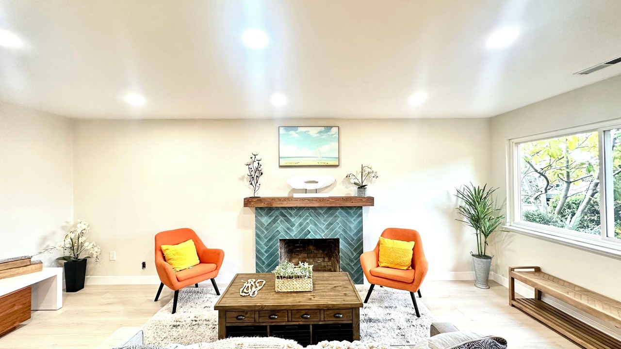 Photo of Livingroom in Rex Manor