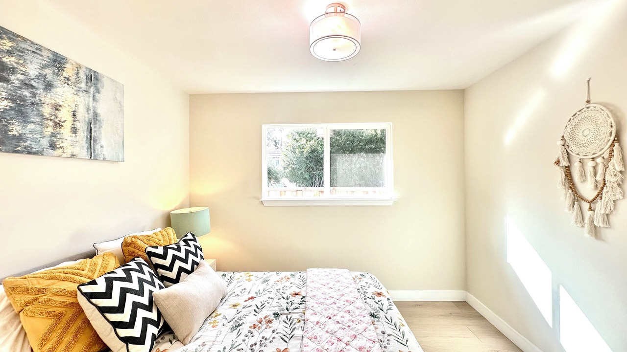 Photo of Bedroom in Rex Manor